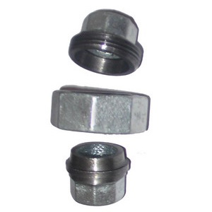 Malleable iron pipe fittings hold two different pipe parts together and direct the gas and liquid movement. Some malleable pipe fittings are threaded, meaning that they have grooved ends that allow plumbers to screw the pipe fittings on the pipes, letting